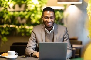 Landlords can use maintenance tech tools to track Tenant maintenance requests and outstanding work orders.