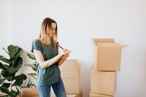 Landlords need customized moving and inspection forms to comply with security deposit requirements, ensure good property management routines, and meet all landlord workflow needs.